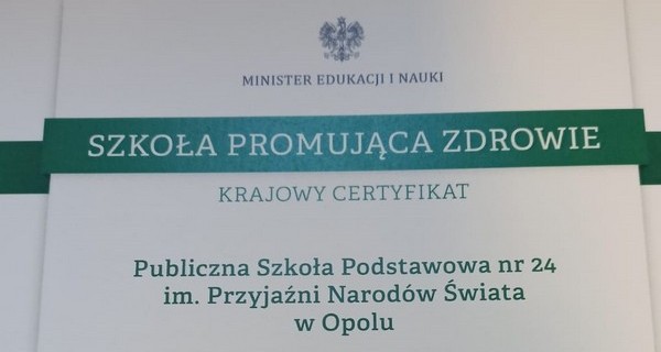 certyfikat front01